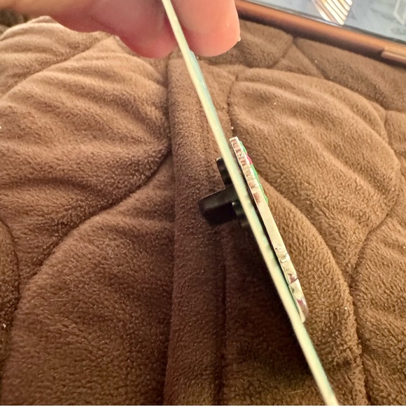 NWT. Disney Mickey and Pluto Limited Release Festive Pin. Mickey and Pluto - Picture 5 of 7